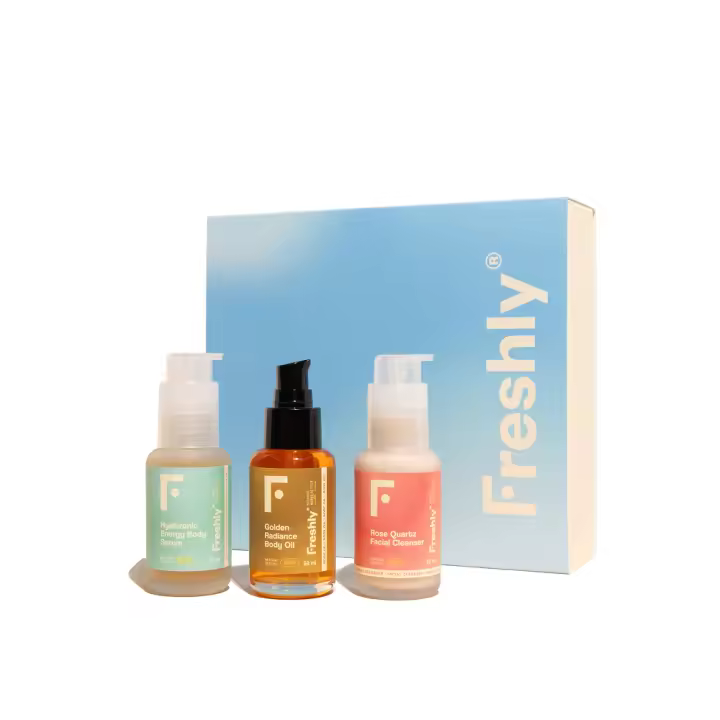 Freshly – Rutina limpieza y cuidado corporal para viaje - Travel Essentials con 3 minitallas + neceser de regalo - 1
