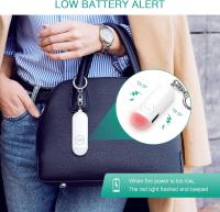 130dB autodefensa recargable alarma llavero, pequeño policía aprobado pánico y violación alarma de emergencia con llavero para ancianos, niñas (blanco) - details 4