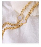 Encanto Pulsera de espigas de trigo de moda de nicho, diseño de corazón de concha blanca, pulsera de acero de titanio chapada en oro de 18 quilates, joyería femenina adecuada para mejores amigas. - details 6