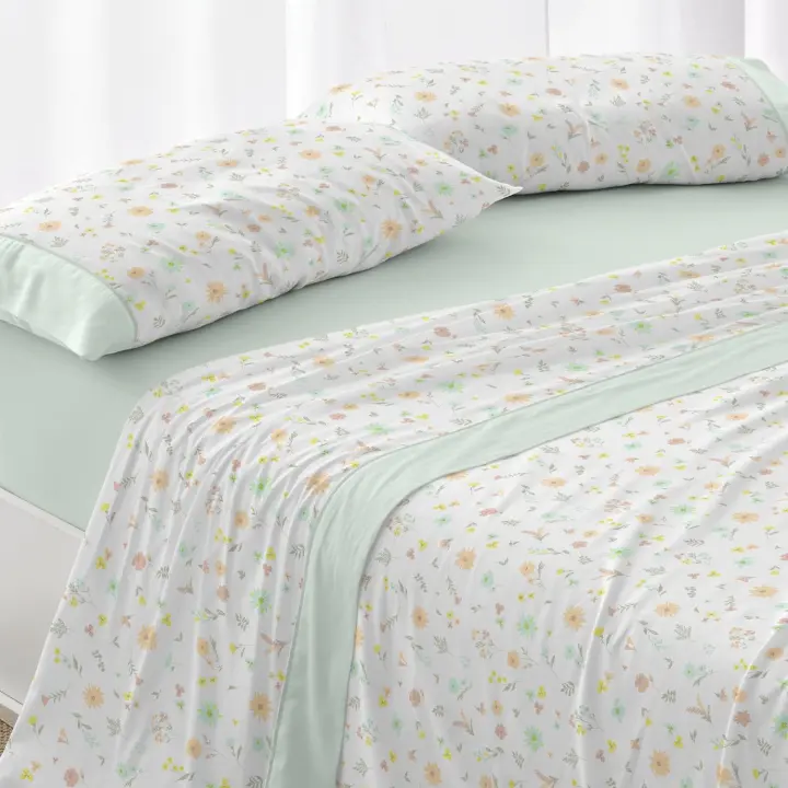 Juego de sábanas 50% Algodón- 50% poliéster. Disponible en cama de 90, 105, 135, 150, 150-160 y 180cm. Color Cielo y menta. Tacto suave. - 1
