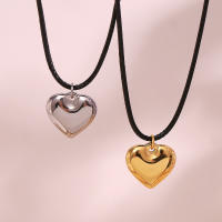 Collar De Mujer E.B.belle De Acero Inoxidable Con Colgante De Corazón En Color Plateado Y Dorado Cadena De Hilo Moda Para Fiestas Y Regalos - details 3