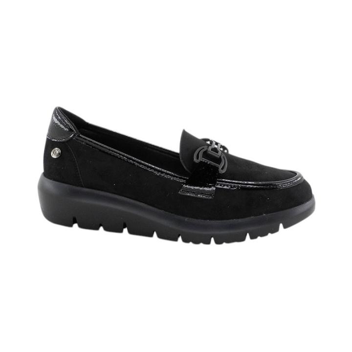 ZAPATO 29307  Estilo Actualizado: Mocasines de mujer que combinan la silueta clásica con un toque moderno gracias a su suela de plataforma.  Máximo Confort: Incorporan una suela de plataforma gruesa y flexible con ligero relieve, que proporc