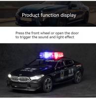 Coche De Policía M8 a Escala 1/32 En Metal Con Retroceso Pull Back Vehículo De Simulación Abre Puertas Juguete Para Colección Y Regalo Para Niños - details 6