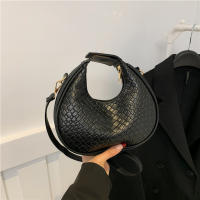Bolso De Hombro PU Cuero Moda Color Sólido Con Red Trendy Bolso Cruzado Pequeño Para Damas Lujo Diseñador Bolsos De Mano - details 31