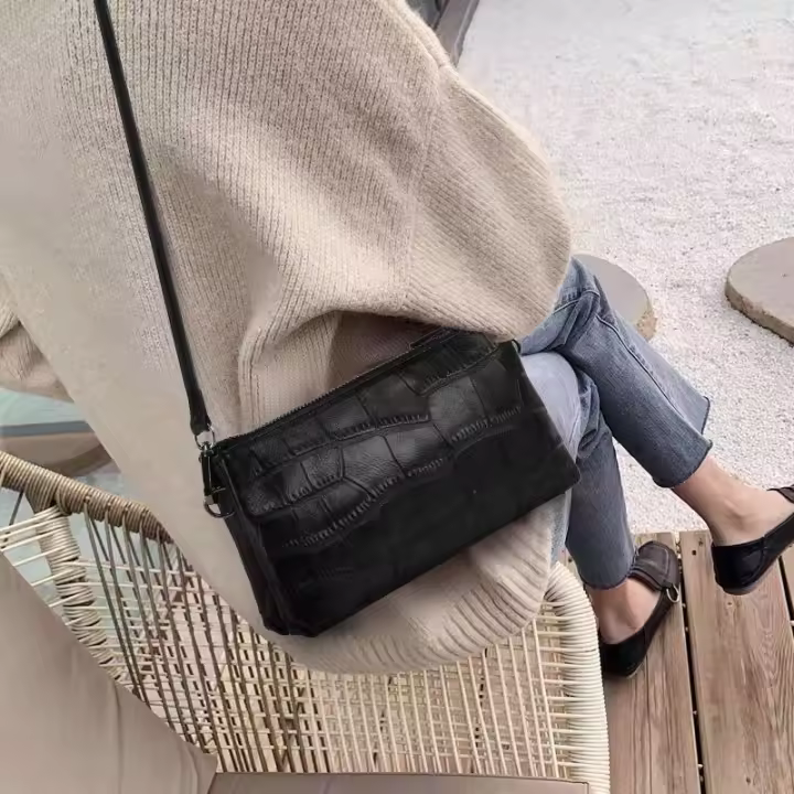 Bolso De Hombro Para Mujer De Cuero Genuino Estampado De Crocodilo Versátil Y Atmosferico Bolso De Móvil Cruzado - 1