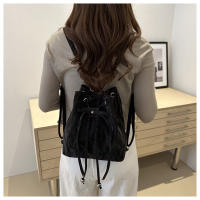 Bolso De Hombro Para Mujer De Cuero PU Con Cordón Y Dos Correas Medio Tote Y Hobo Bolsos De Mano Con Bolsillo Interior De Poliéster - details 14