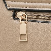 Bolsos, An elegant y versáril Bolso Cruzado de varias Capas with a retro minimalist Diseño y detalles de Hardware, perfecto para el uso diario por parte de las mujeres. - details 14