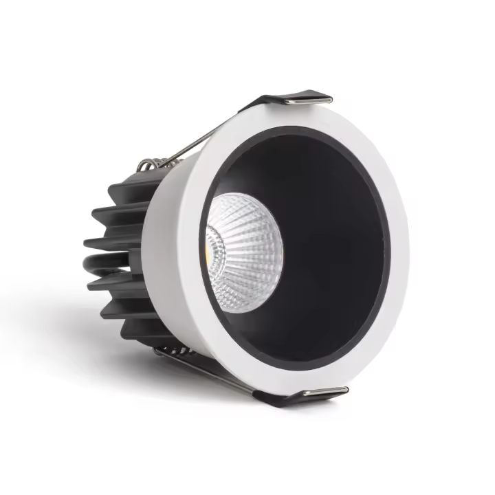 Ledkia Foco Downlight LED 7W Circular IP44 BOKE Corte Ø 65 mm 2700K Blanco Cálido - 1