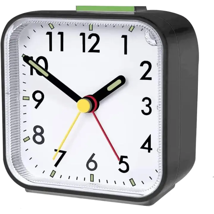 Despertador analógico sin tictac con luz y función de repetición y botón superior, alarma fuerte, despertador silencioso, funciona con pilas, despertador para niños, despertador portátil, estilo sencillo, color negro - 1