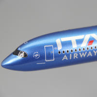 Nueva Figura De Colección De Avión A350 A350-900 De Italia ITA Airline En Escala 1/200 Modelo De Plástico ABS Para Juguete Y Colección - details 1