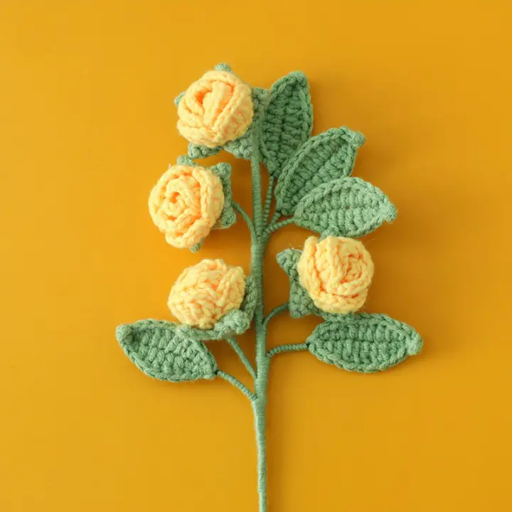 Bouquet De Rosas Creativo Hecho a Mano De Algodón De Leche Crochet Tejido DIY Flores Imitación Decoración De Hogar Color Sólido Multicabeza - 1