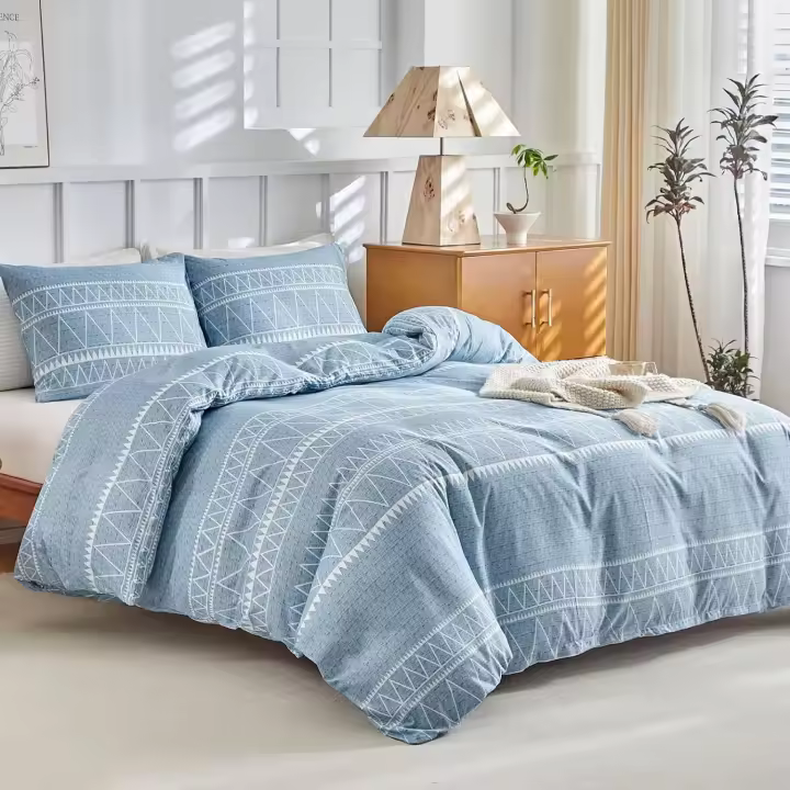 Lekesky Double Duvet Cover Set 240 x 220 cm, 3-Piece Microfibre Duvet Cover with Watercolour Pattern, Including 1 Duvet Cover 240 x 220 cm + 2 Pillowcases 50 x 80 cm, Blue - 1