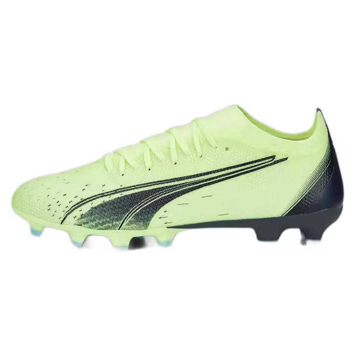Botas de Futbol Puma Ultra Match para unisex en color verde - 1