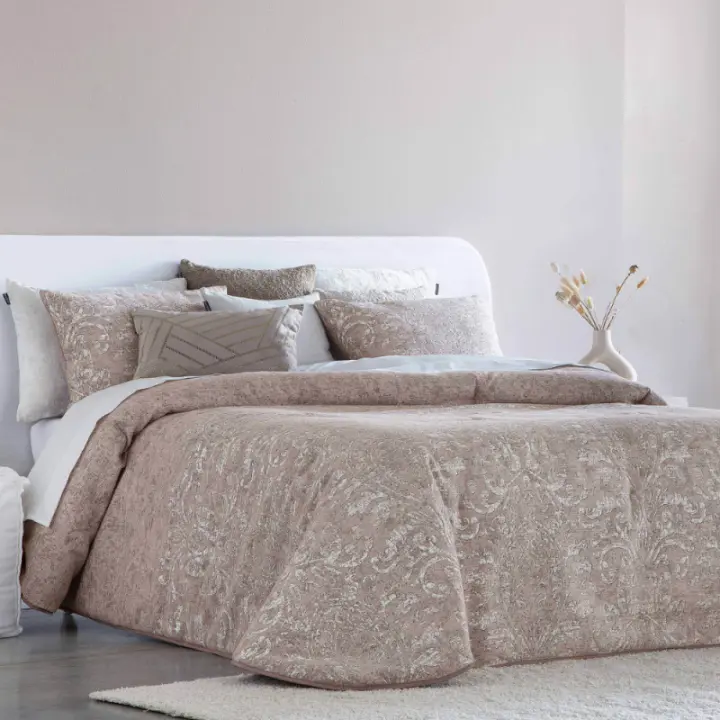ANTILO TEXTIL Edredón Antilo NOLAN Gris o Rose - Otoño Invierno - 90% Poliéster - Tejido Jacquard - 1