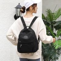 Mochila Pequeña Para Mujer Casual Gran Capacidad Bolso De Hombro Versátil Ligero Mini Rucksack Impermeable Resistente Al Desgaste Para Viaje - details 8