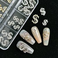 1Caja De Decoraciones Para Uñas DIY Con Estilos Variados De Borlas Serpientes Dólares Aleación De Uñas Aros Vacíos Cuadros De Fotos Corazones - details 3