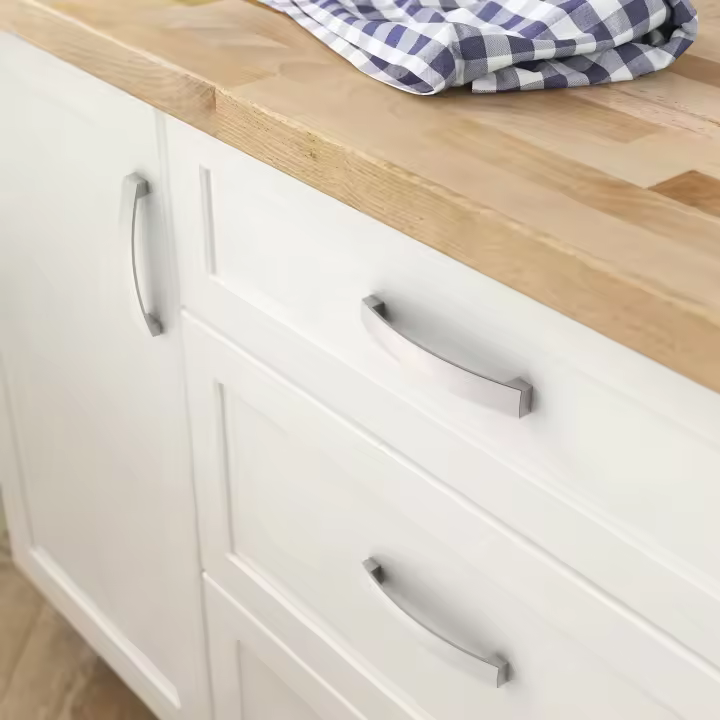 10 manijas para muebles, distancia de perforación de 160 mm, manija de barra, manija de cocina con tirador de arco para gabinete, para puerta de gabinete de cocina, cajón de tocador de dormitorio, baño, níquel satinado cepillado - 1