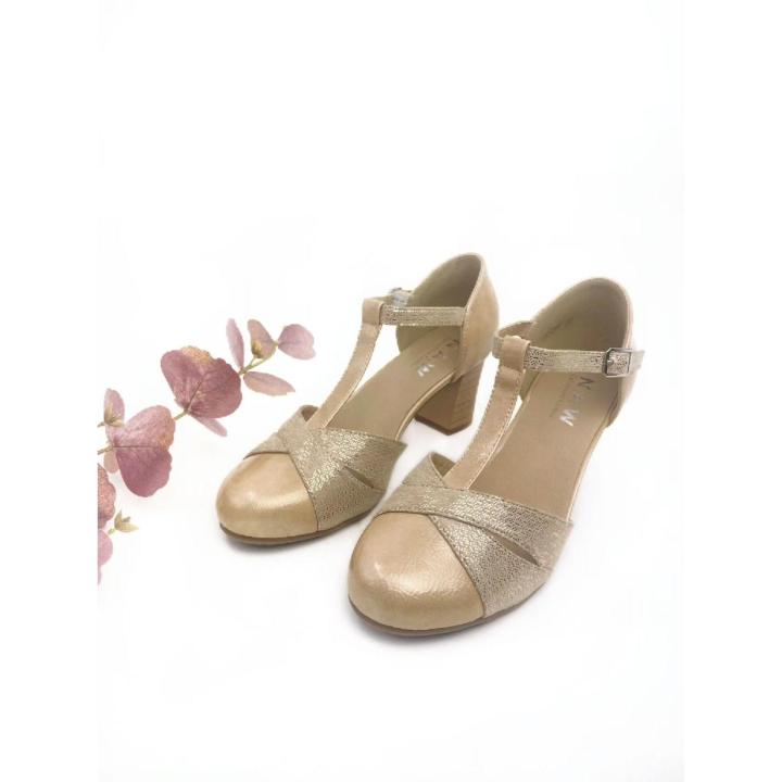 Calzado Estilo. Sandalias de tacón grueso para mujer, piel platino, tacón medio de pez, colores claros y versátiles, para fiestas, para bailes, vive la experiencia de caminar con confianza, estilo y comodidad