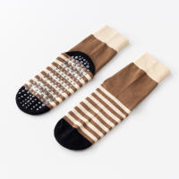 Calcetines De Moda Con Rayas Para Mujer Anti-derrapantes De Yoga Pilates Fitness Colorido Deportivo Tubo De Baile En El Suelo - details 8