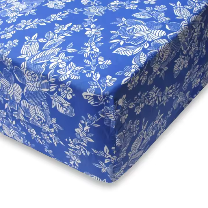 Funda para colchón Estampada de poliéster con Cremallera, Flores Blancas, Extra Suave, no Encoge, Protector de colchón. Fácil de Colocar ,Resistente, Suave y Agradable 100% Poliéster. - 1