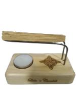 Quemador de Palo Santo de madera natural con grabado Nudo de Bruja, soporte de acero inoxidable, vela de té, Palo Santo. Marca Lala´s candels - details 1