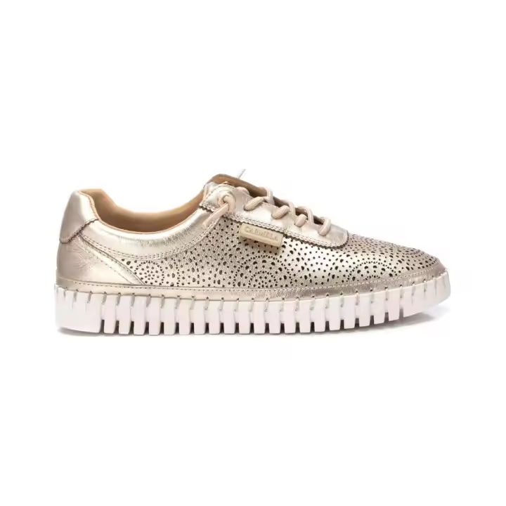Zapatillas Carmela  para mujer en color dorado - 1