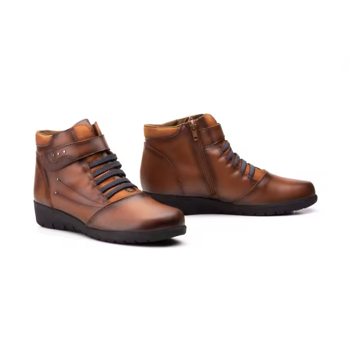 Mº5681 CUERO Hecho en España Botín Mujer Piel CUERO Velcro Elásticos Numeración: 35-41 Marca: JAM Color: CUERO MODELO DE BOTIN CON PIELES NATURALES Y MUY SUAVES SUPER COMODAS CON CIERRE DE VELCRO Y CREMALLERA Y CORDONES ELASTICOS SUPER FUNCIONAL - 1