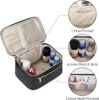 Neceser de Cuero Vegano para Maquillaje y Cosméticos de Viaje con Compartimento para Brochas - Organizador de Maquillaje Resistente Al Agua - details 2