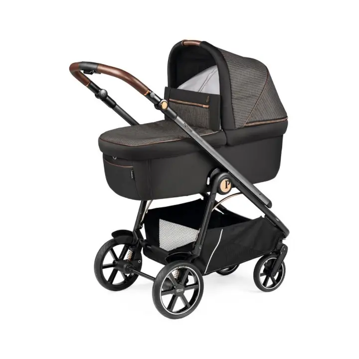 Carrito Veloce 500 2 piezas PegPerego. Ágil y ágil, Veloce se mueve en sincronía con tu estilo de vida. Silleta y capazo: elige los elementos que necesitas, configura tu sistema de transporte. - 1