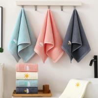 MOV-Pack de 4 Toallas de Baño Infantiles Suaves en 4 Colores de Algodón 100% para Niños (25 X 50 Cm, Dibujos Animados Coloridos) - details 3