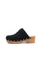 Paloma Wang Sandalias zueco mujer con tacón bajo y plataforma con detalle de tachas - details 11