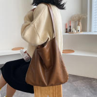 Bolso De Hombro Para Mujer Yogodlns Vintage Gran Capacidad De PU Suave Bolso De Mano Y Bolsa De Armpita Diseñador Bolso De Mujer - details 3