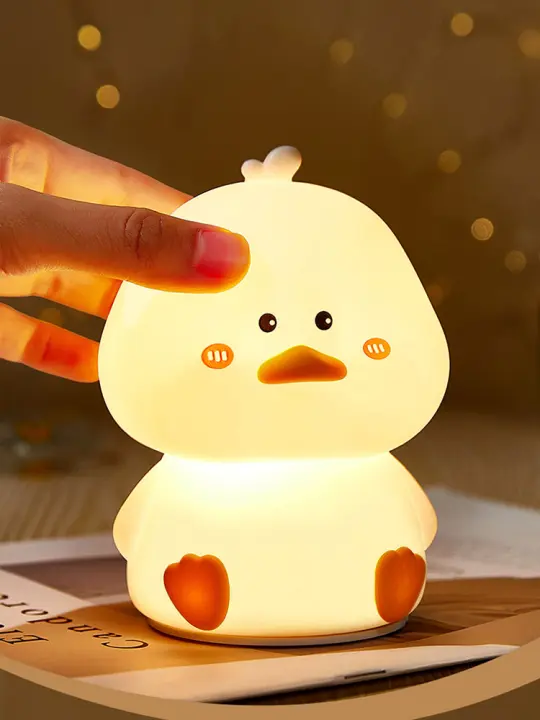Lámpara De Noche Recargable LED En Forma De Pato De Silicona Divertida Para Decoración De Dormitorio Regalo Para Niños Luz De Ambiente Para Dormir - 1