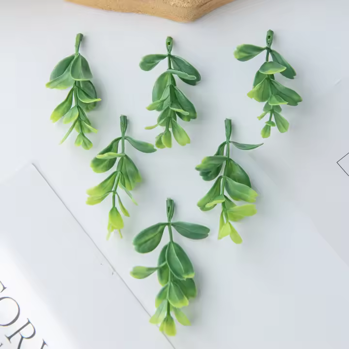 50 Pcs Hojas De Plantas Artificiales Para Decoración De Bodas Y Fiestas Navideñas Accesorio Para Arreglo Florido De Novia Decoración De Fondo De Muralla Jardín - 1