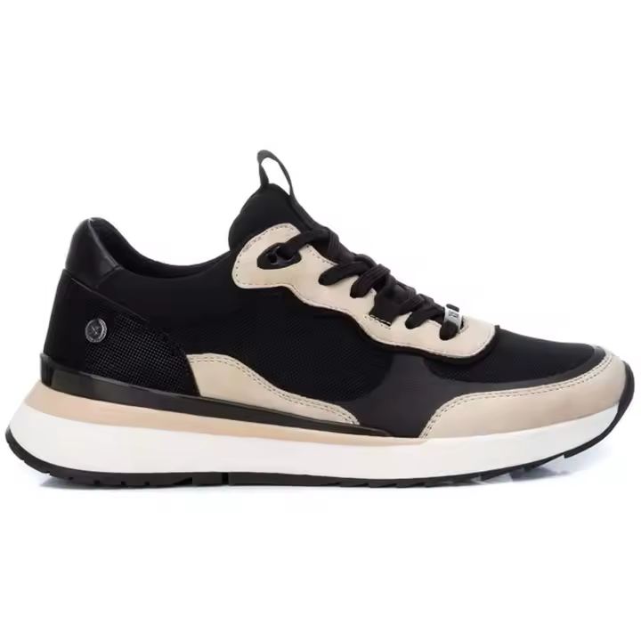 Calzado marca Xti modelo 43487-Negro para mujer en color negro - 1