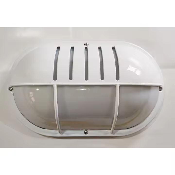 Aplique ovalado blanco con rejilla y visera, lámpara de Aluminio y cristal, de gran calidad para exteriores,  jardines, patios y terrazas. Marca Simon - 1