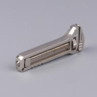Llave De Manillar Mini Multiherramienta Portátil Para Exteriores Y Camping Herramienta Compacta De Aluminio Titánico Con Abrebotellas - details 3