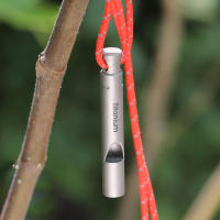 Silbato De Ultraligero De Titanio Con Cordón Para Supervivencia En Exteriores Camping Senderismo Exploración - details 0