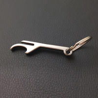 Llavero De Abrebotellas Miniatura Con 3 Estilos Creativos Y Portátil Para Camping Caza Y Sobrevivencia Herramienta De Cocina De Acero Inoxidable Y Aleación De Titanio - details 5