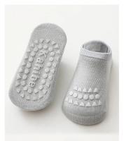 Pies De Bebé Con Protección De Rodilla En Calcetines Antideslizantes Para Niñas Y Niños Color Sólido Seguridad Al Escalar En La Pista De Carreras Infantil - details 6