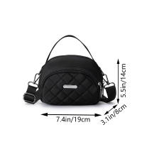 Bolsos Cuadrados Neutros Para Hombres Y Mujeres Bolsos De Hombro Y Cruzados Pequeños Estilizados Y Versátiles De Nylon - details 4