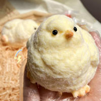 Juguete De Cumpleaños Para Niños Pollo Suave De Silicona Hecho a Mano Color Amarillo Squishy Pollo Kawaii Regalo Para Niños - details 3