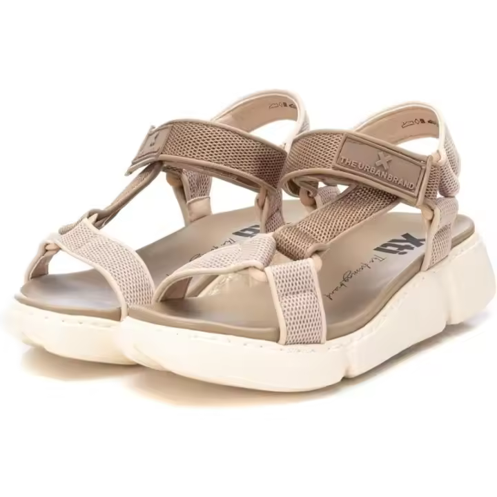 Sandalia de Mujer Xti - Estilo y Comodidad Vegana - Color Beige - 1