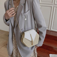 Bolso De Hombro Para Mujer Verano Moda Hecho a Mano De Paja Cruzbody Pequeño Mensajero Viaje Playa Tassel Bolso Monedero - details 11