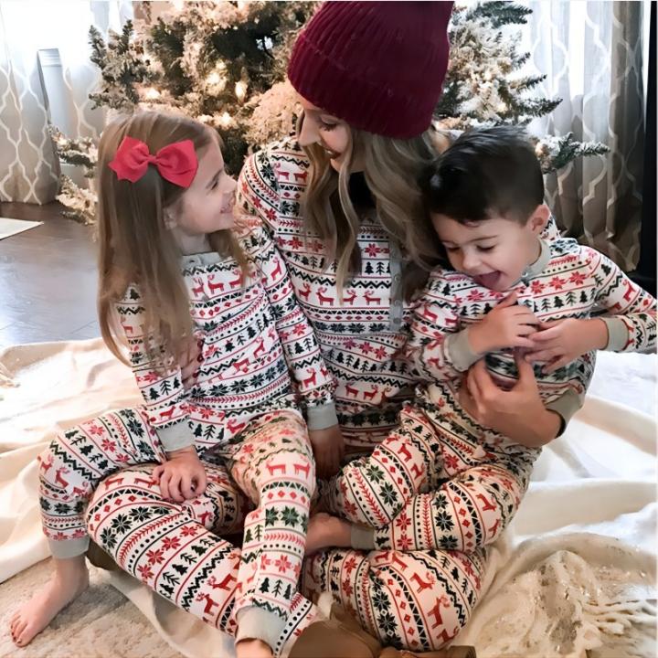 Pijamas De Navidad Para Familia 2023 Adecuado Para Padres Y Hijos Ropa De Año Nuevo Talla 4-6Años Estilo Divertido Y Cálido Conjunto De Pijamas Unisex