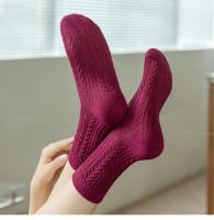 Calcetines Para Mujer Estilo Coreano Color Sólido Novedosos Retro Transpirables Para Escuela Calcetines Sueltos Para Niñas Cómodos - details 3