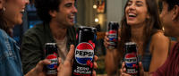 PEPSI zero Cherry Refresco de cola con cero azúcar y cero calorías, pack de 24 latas de 330 ml, 7.92 litros en total (Con o sin Regalo) - details 2