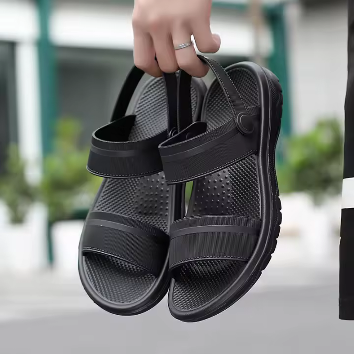 Sandalias Clásicas Para Hombre Verano Zapatillas Al Aire Libre Ligeros Moda Casual Tallas 38-45 Material Superior PVC Estilo Gladiator - 1