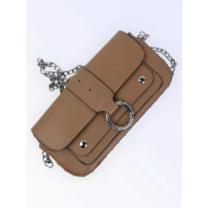 Everlyx - Bolso bandolera con solapa, aros metálicos y cadena | Disponible en negro, verde, plata, camel y dorado - ✅ Envíos España y Portugal en 24/48 horas - Ideal para tus looks casuales o de noche, con mucho estilo y versatilidad - 1
