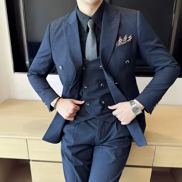Traje De Boda Para Hombre 2025 Diseño Elegante Y Moderno De Terciopelo De Alta Calidad Doble Filo Con Chaleco Y Pantalones - 1